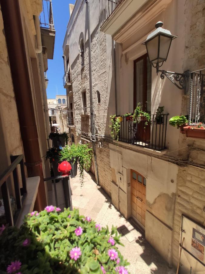 Tizzy Apartment & Rooms Bari Extérieur photo